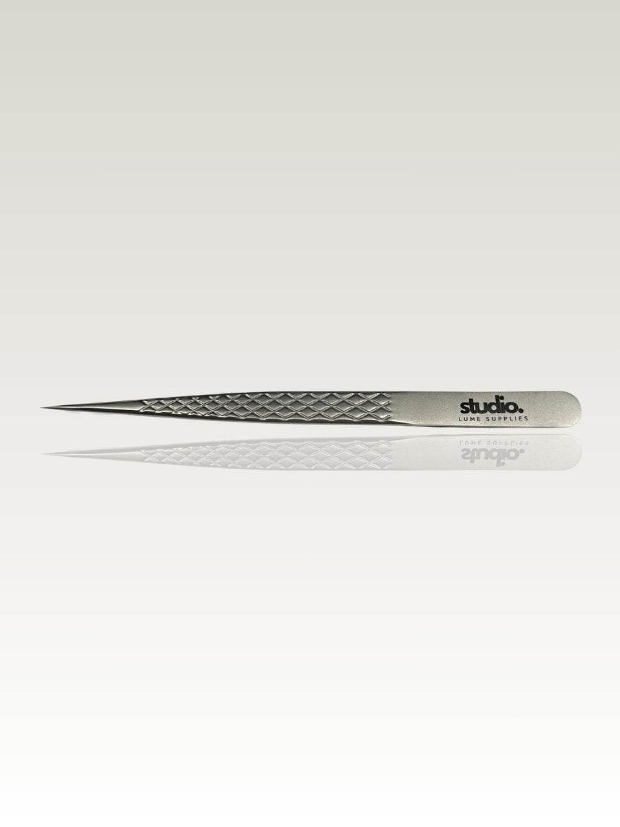 Lume Straight | Tweezers - Studio Lume Supplies